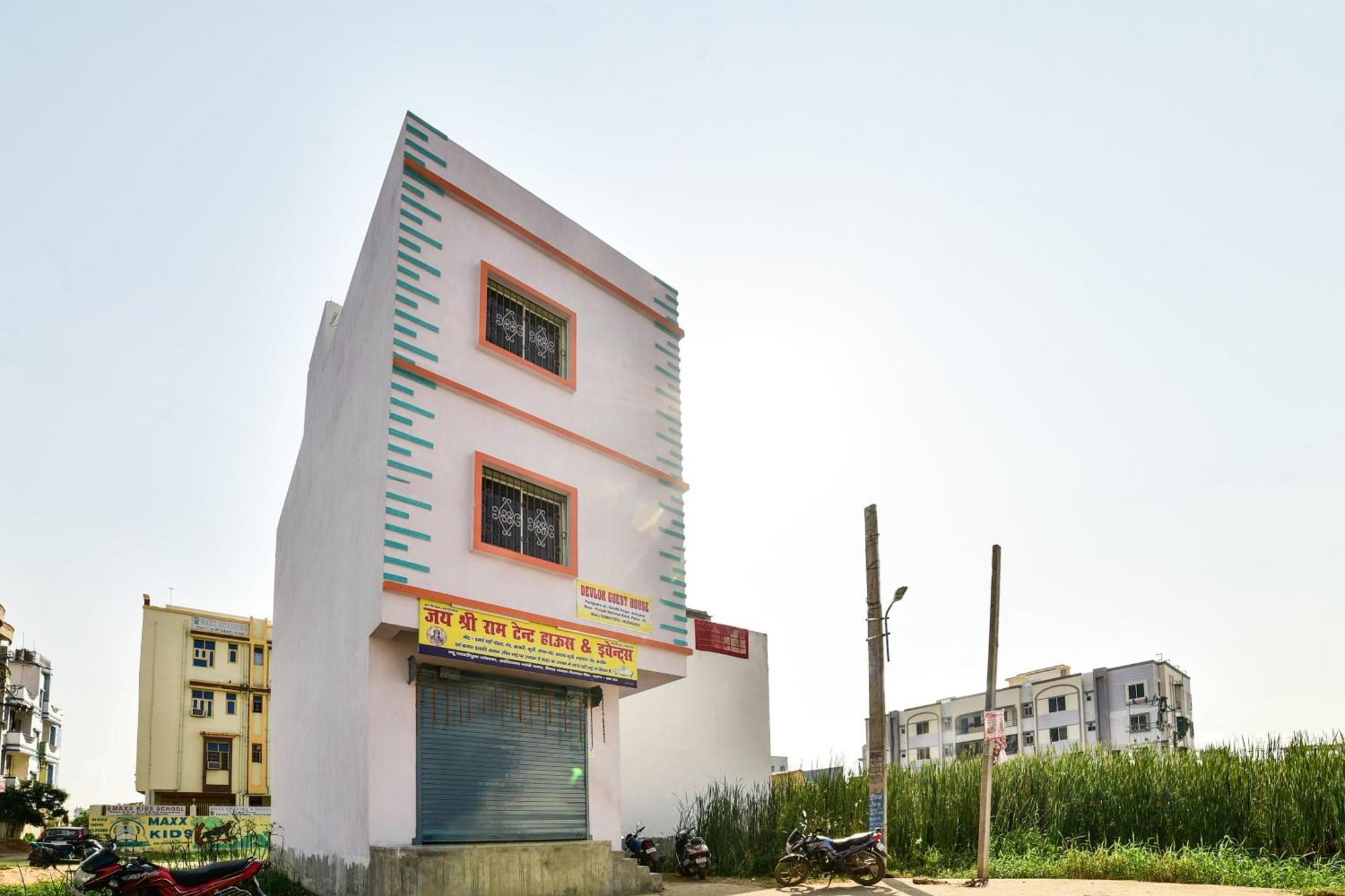 SPOT ON 76526 Devlok Guest House Patna  Buitenkant foto